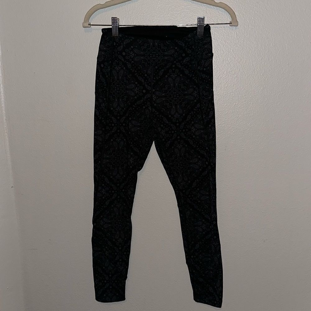 Womens Pink Sport Paisley Leggings Small‎